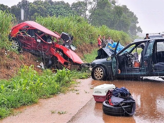 URGENTE: Mulher que morreu em grave acidente na BR-163 em Sorriso é identificada, 5 pessoas ficaram feridas