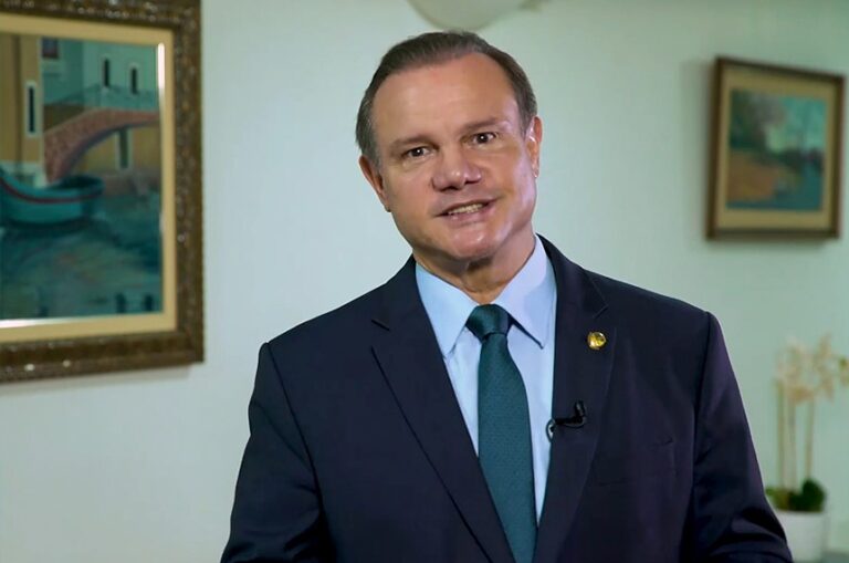 Wellington sairá a governador com apoio de Bolsonaro